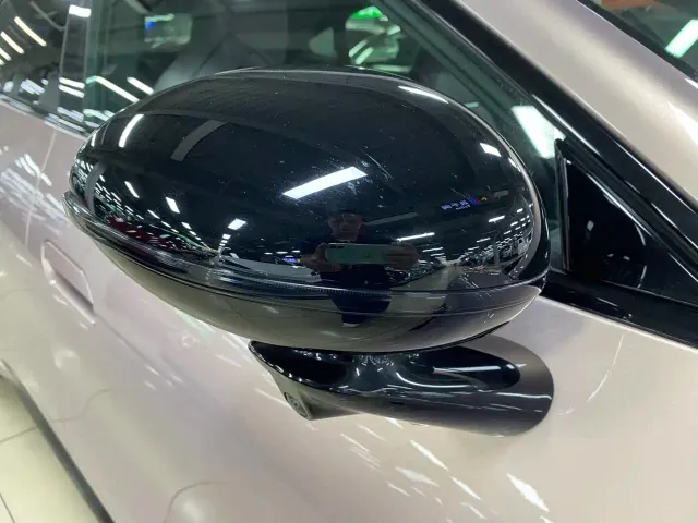 Xiaomi SU7 — Фото автомобиля 23