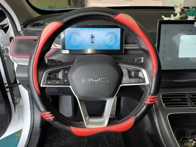 BYD Destroyer 05 2022 DM-i 55KM Luxury — Фото автомобиля 10