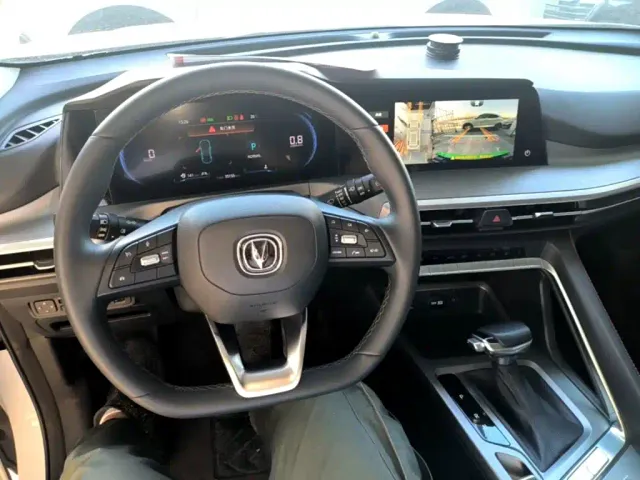 Changan CS35 Plus — Фото автомобиля 9