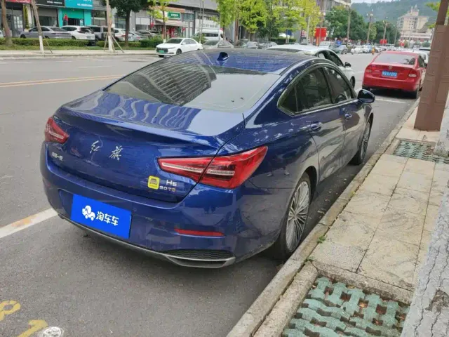 Hongqi H5 — Фото автомобиля 3