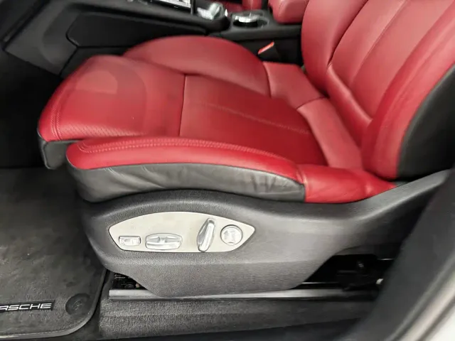 Porsche Macan — Фото автомобиля 13