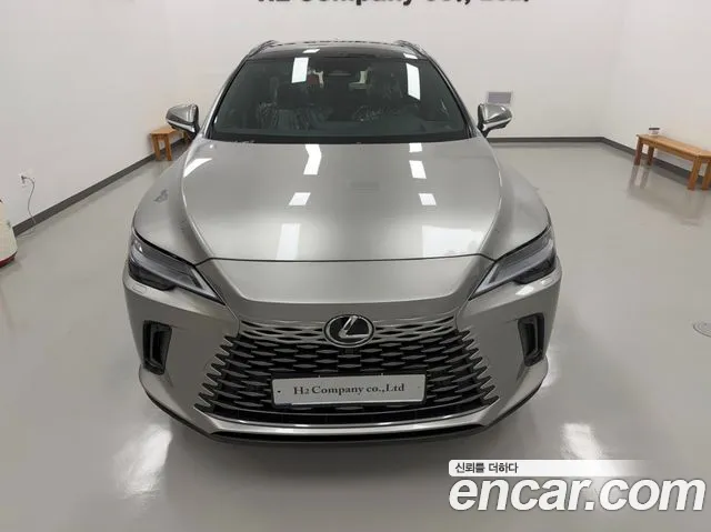Lexus RX — Фото автомобиля 3