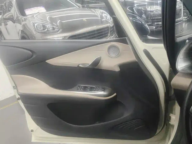 BYD Dolphin — Фото автомобиля 7