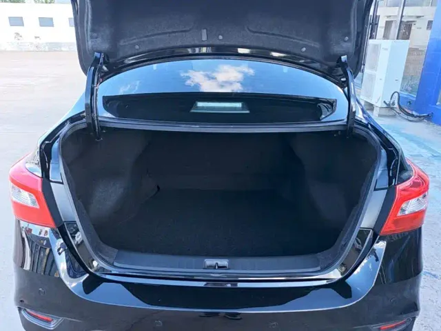 Nissan Sylphy — Фото автомобиля 18