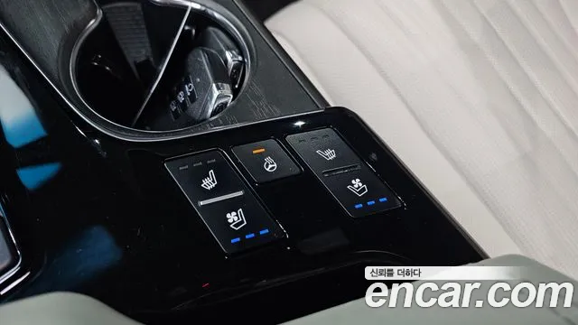 Kia K8 K8 Hybrid — Фото автомобиля 30