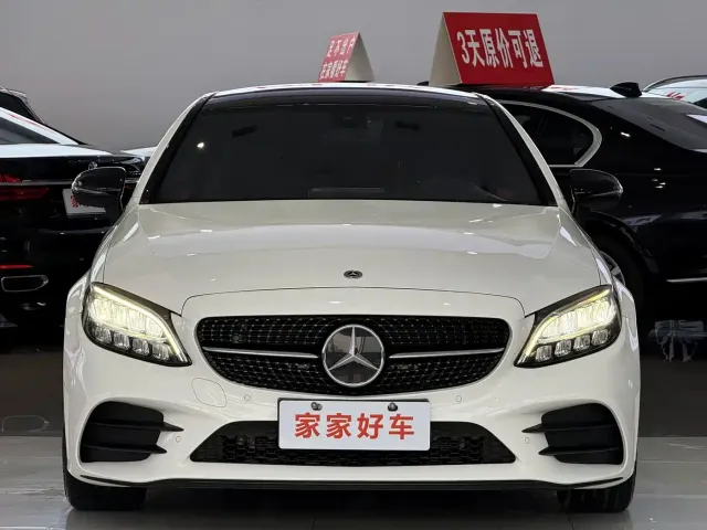 Mercedes-Benz C-Class — Фото автомобиля 3