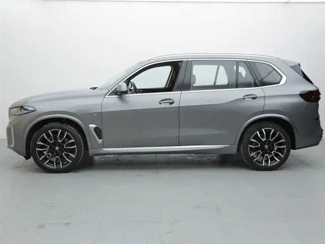 BMW X5 — Фото автомобиля 3
