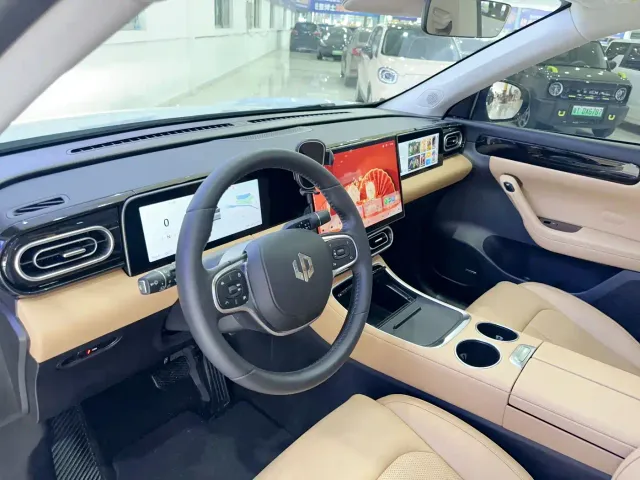 Leapmotor C11 — Фото автомобиля 19