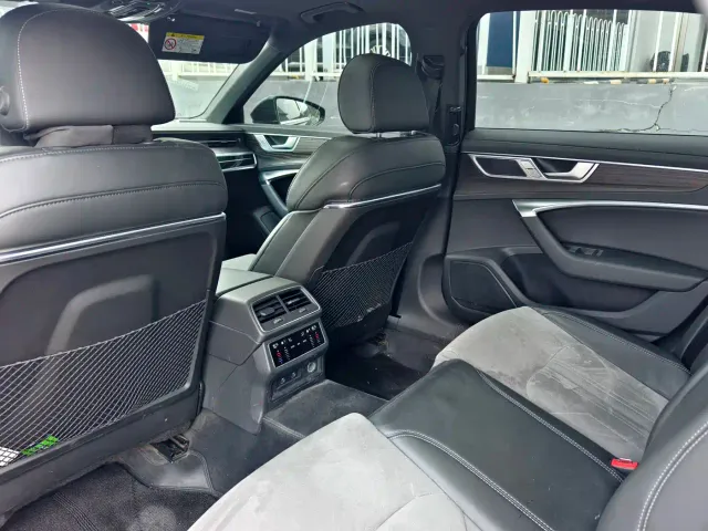 Audi A6L — Фото автомобиля 14