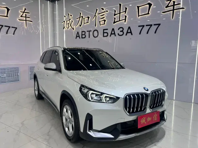 BMW X1 — Фото автомобиля 3