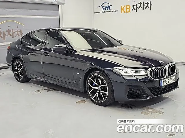 BMW 5-Series — Фото автомобиля 4
