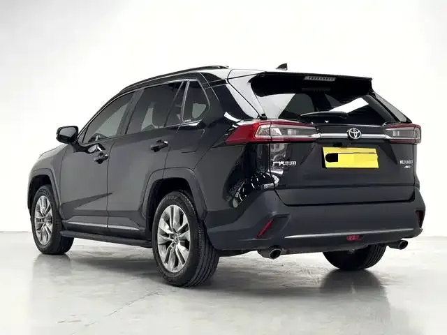 Toyota Wildlander — Фото автомобиля 7