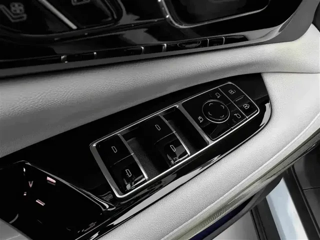 Cadillac IQ Ao Ge 2024 Standard Range — Фото автомобиля 21
