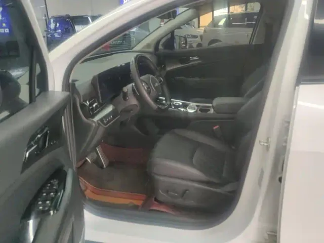 Kia Sportage — Фото автомобиля 9