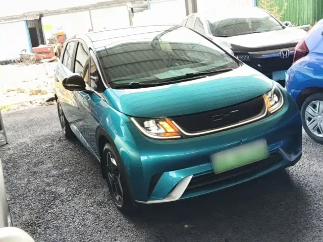 BYD Dolphin — Фото автомобиля 3