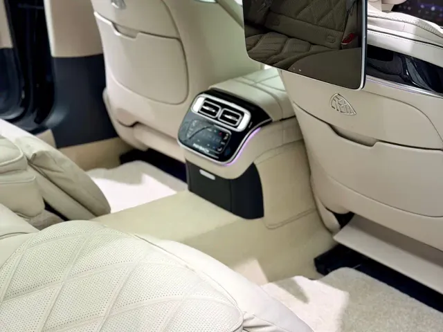 Mercedes-Benz Maybach S-Class — Фото автомобиля 12