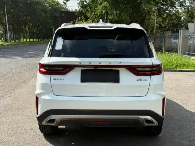 Geely Vision X6 — Фото автомобиля 16