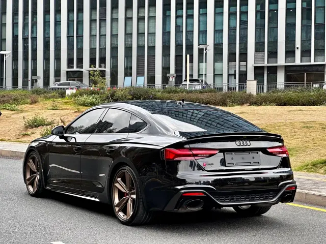 Audi RS 5 — Фото автомобиля 12