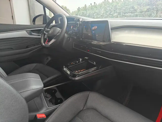 Volkswagen Talagon — Фото автомобиля 15