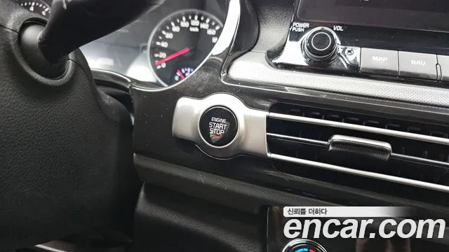 Kia Seltos — Фото автомобиля 18