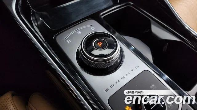 Kia Sorento Sorento 4-е поколение Бензин 2.5T 4WD — Фото автомобиля 9