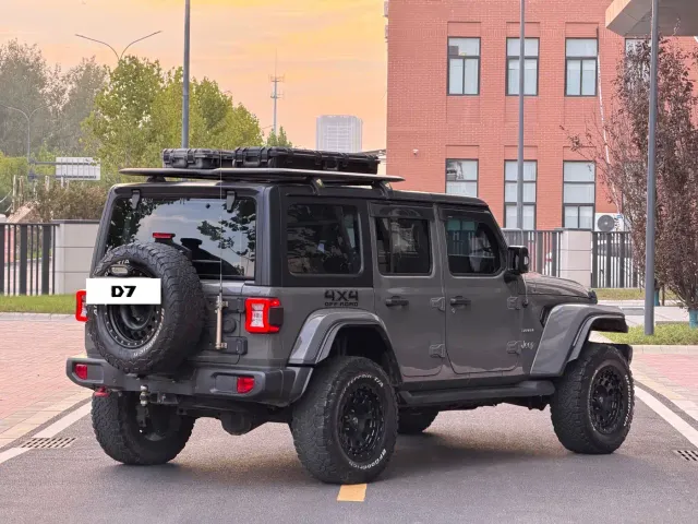 Jeep Wrangler 4xe — Фото автомобиля 9