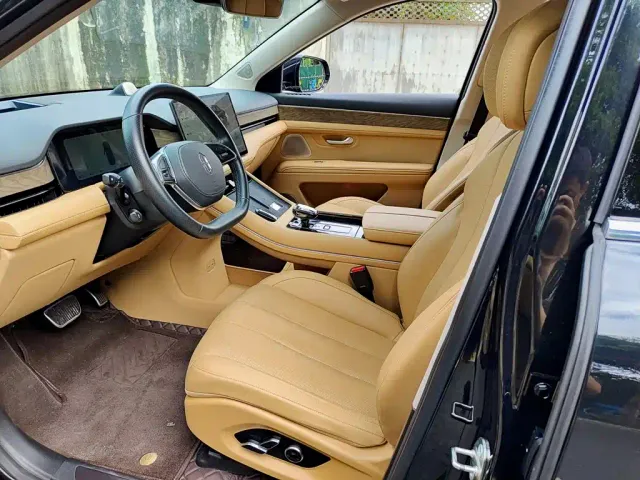 Aito M7 — Фото автомобиля 7
