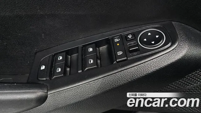 Kia Seltos — Фото автомобиля 23