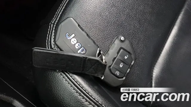 Jeep Wrangler Wrangler (JL) — Фото автомобиля 19