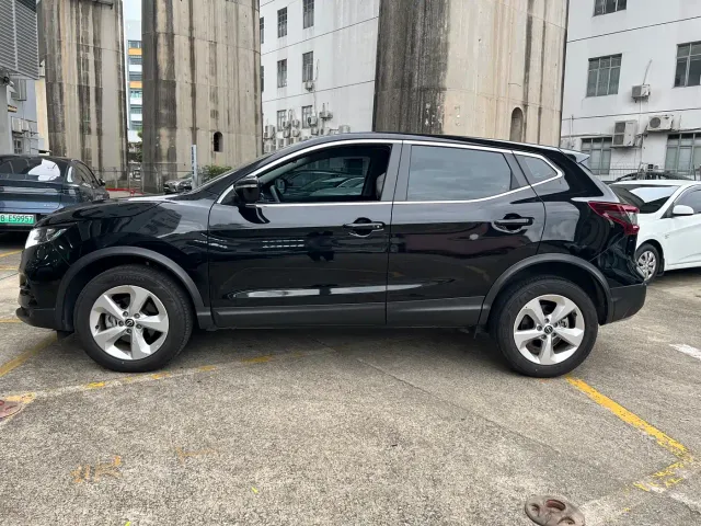 Nissan Qashqai — Фото автомобиля 6