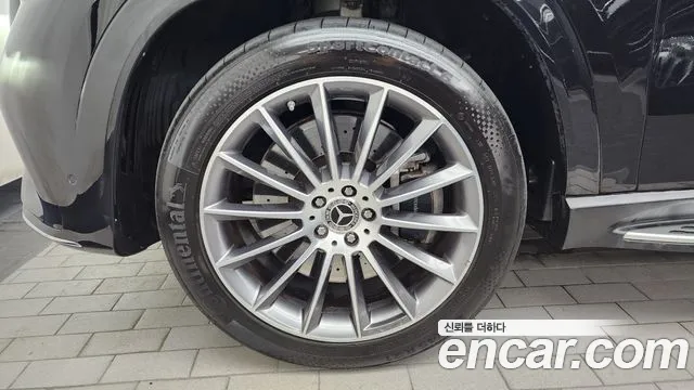 Mercedes-Benz GLE-Class — Фото автомобиля 5