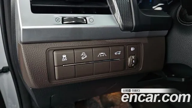 KG_Mobility_Ssangyong Rexton All Rexton Дизель 2.2 4WD — Фото автомобиля 16