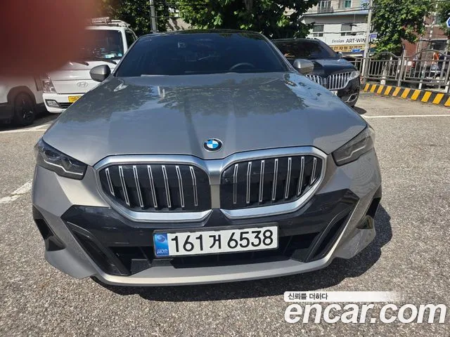 Фотография автомобиля — BMW 5 Series G60