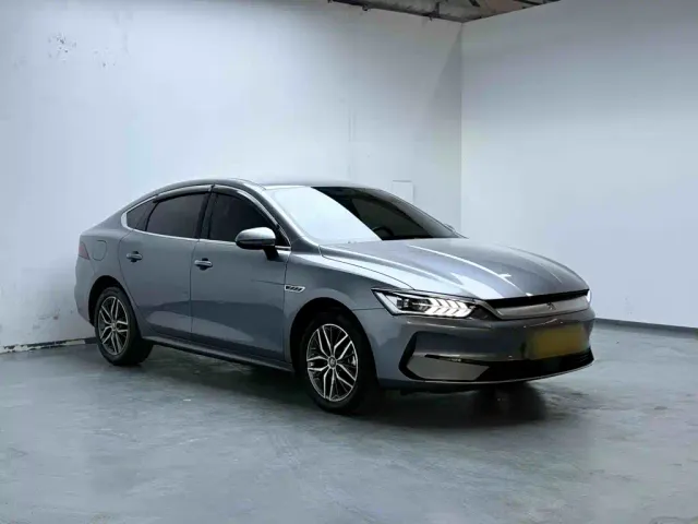 BYD Qin PLUS — Фото автомобиля 3