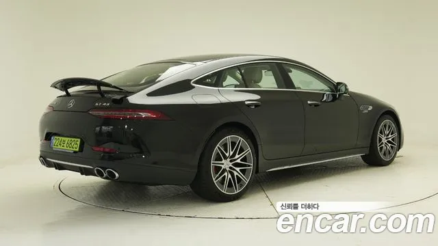 Mercedes-Benz AMG GT 4 двери 43 4MATIC+ — Фото автомобиля 2