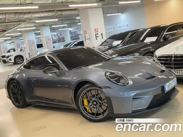 Фотография автомобиля — Porsche 911 992
