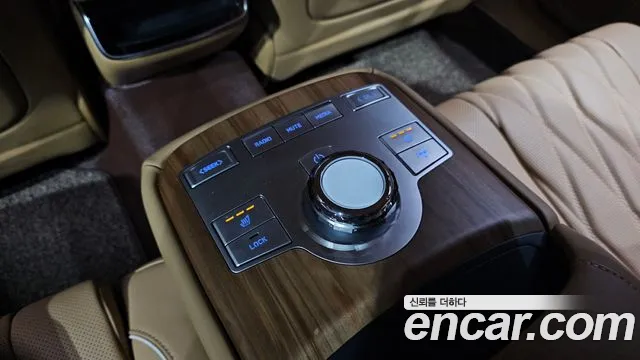 Genesis G80 Бензин 2.5 турбо AWD — Фото автомобиля 28