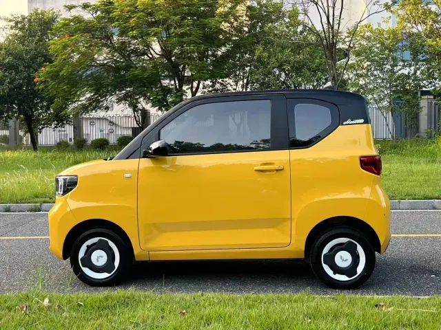 Wuling Hongguang Mini EV — Фото автомобиля 7