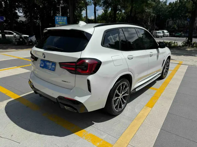 BMW X3 — Фото автомобиля 4