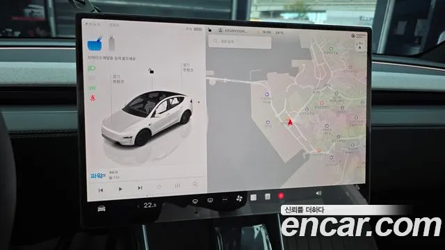 Tesla Model Y — Фото автомобиля 14