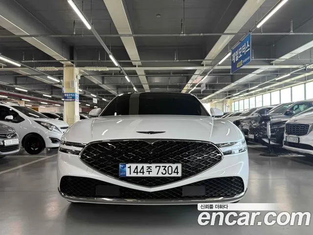 Genesis G90 Бензин 3.5 турбо AWD — Фото автомобиля 3
