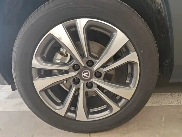 Changan CS35 Plus — Фото автомобиля 22