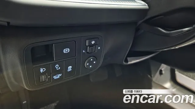Hyundai Ioniq 6 — Фото автомобиля 29