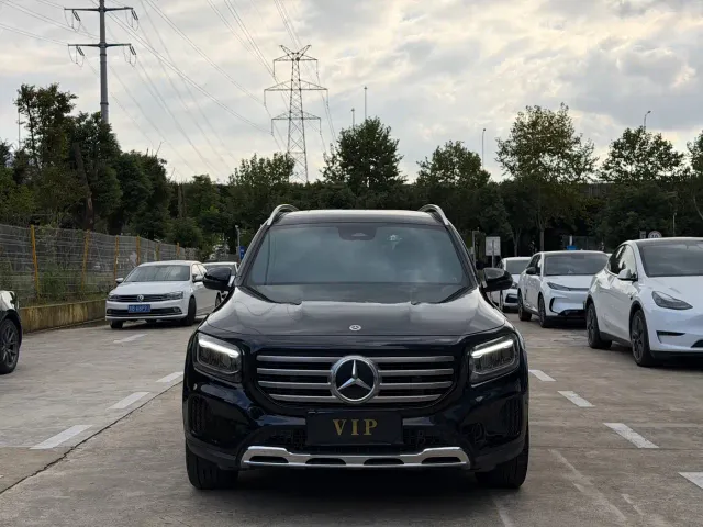 Mercedes-Benz GLB-Class — Фото автомобиля 2