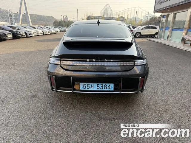 Hyundai Ioniq 6 — Фото автомобиля 8