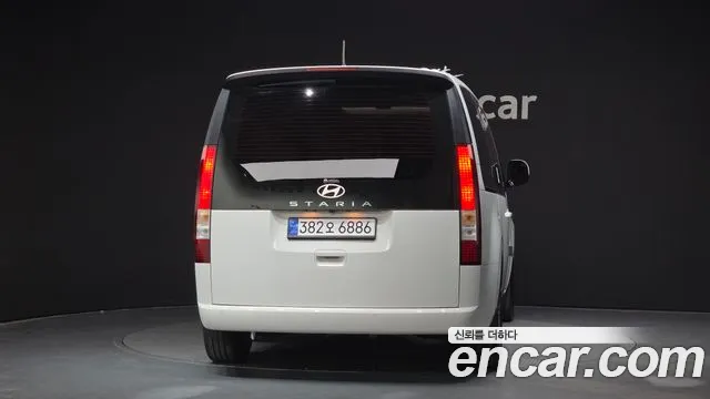 Hyundai Staria — Фото автомобиля 4