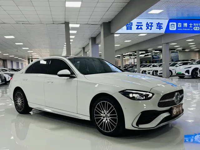 Mercedes-Benz C-Class — Фото автомобиля 3