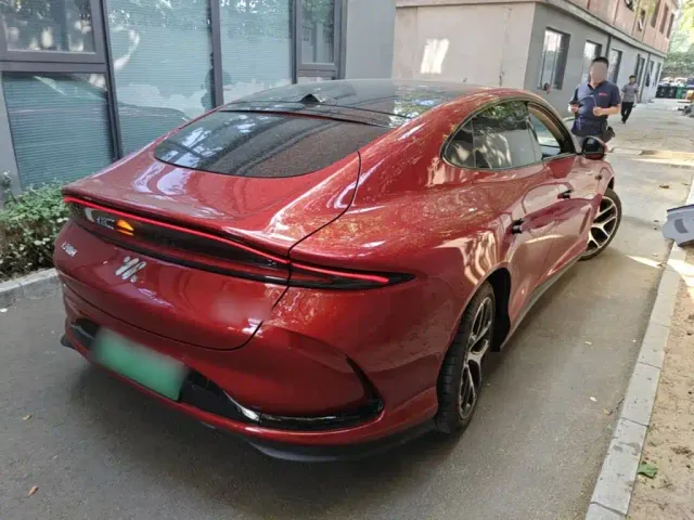 IM Motors L6 — Фото автомобиля 6