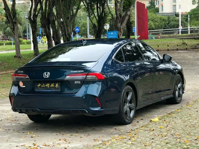 Honda Inspire — Фото автомобиля 6