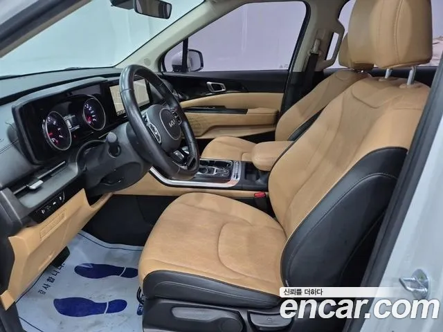Kia Carnival 4th Gen — Фото автомобиля 14